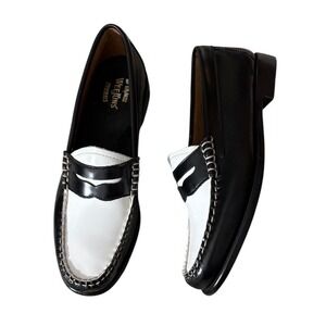 Weejuns Whitney Black White classic loafers Sz 6.5 mint condition !